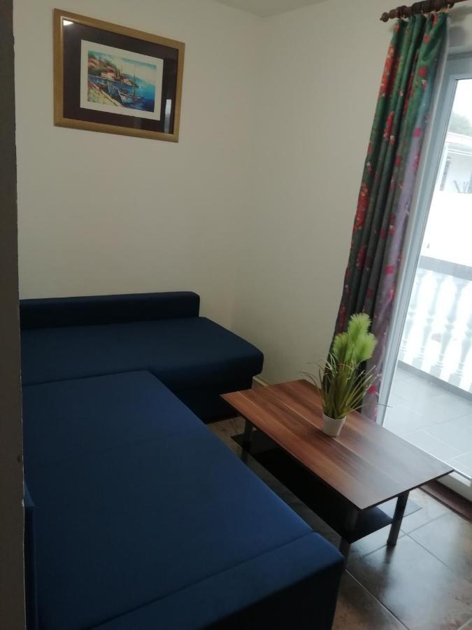 Apartmani Kod Rade Pakoštane Buitenkant foto